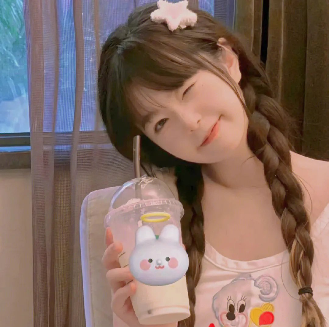 岸边露伴一动不动 真人剧